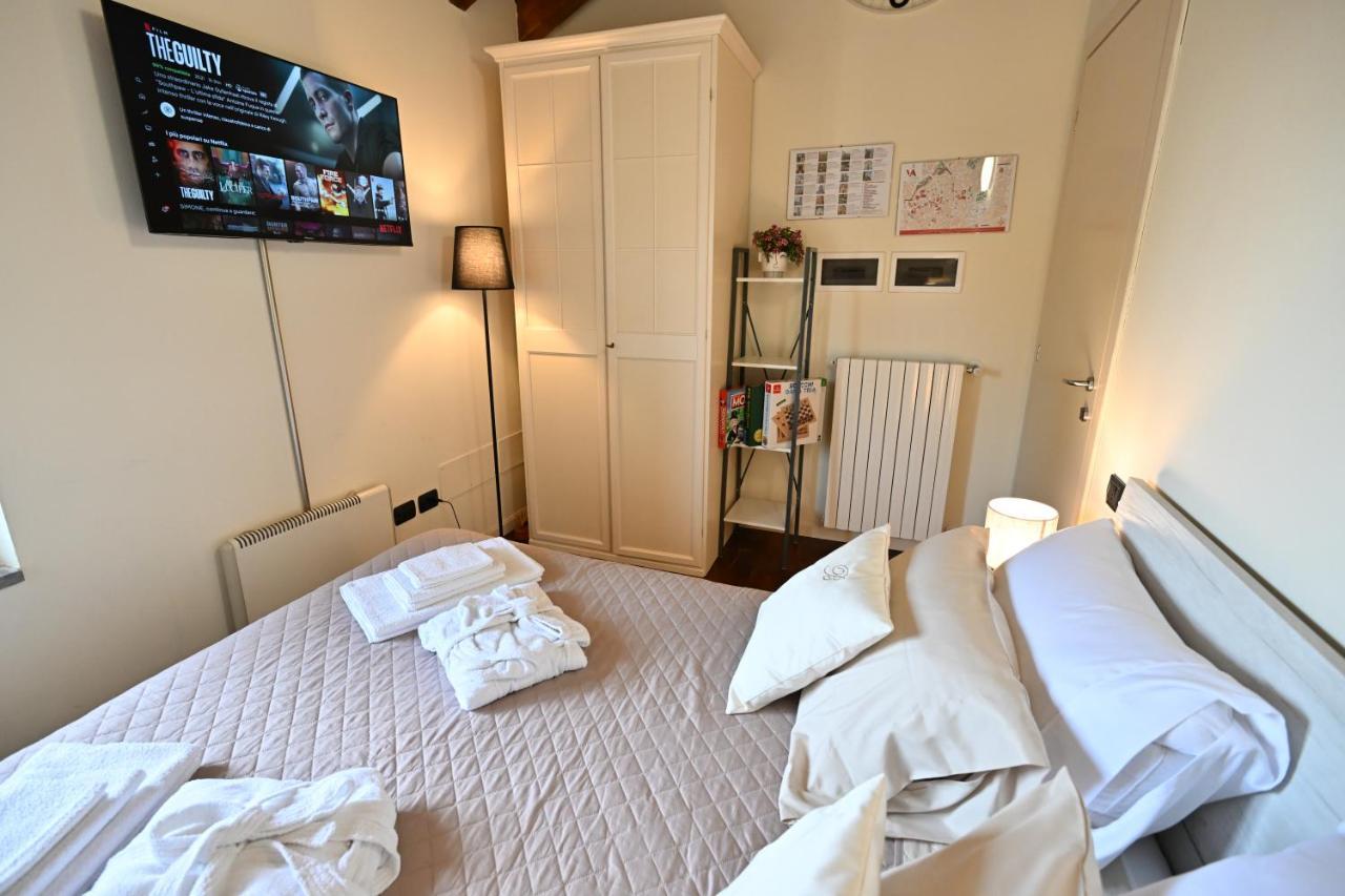 Aura Loving Home Con 4 Posti Letto, Cucina Completa, Terrazzo Ed Un Grande Parco Verde Serravalle d'Asti Exterior foto