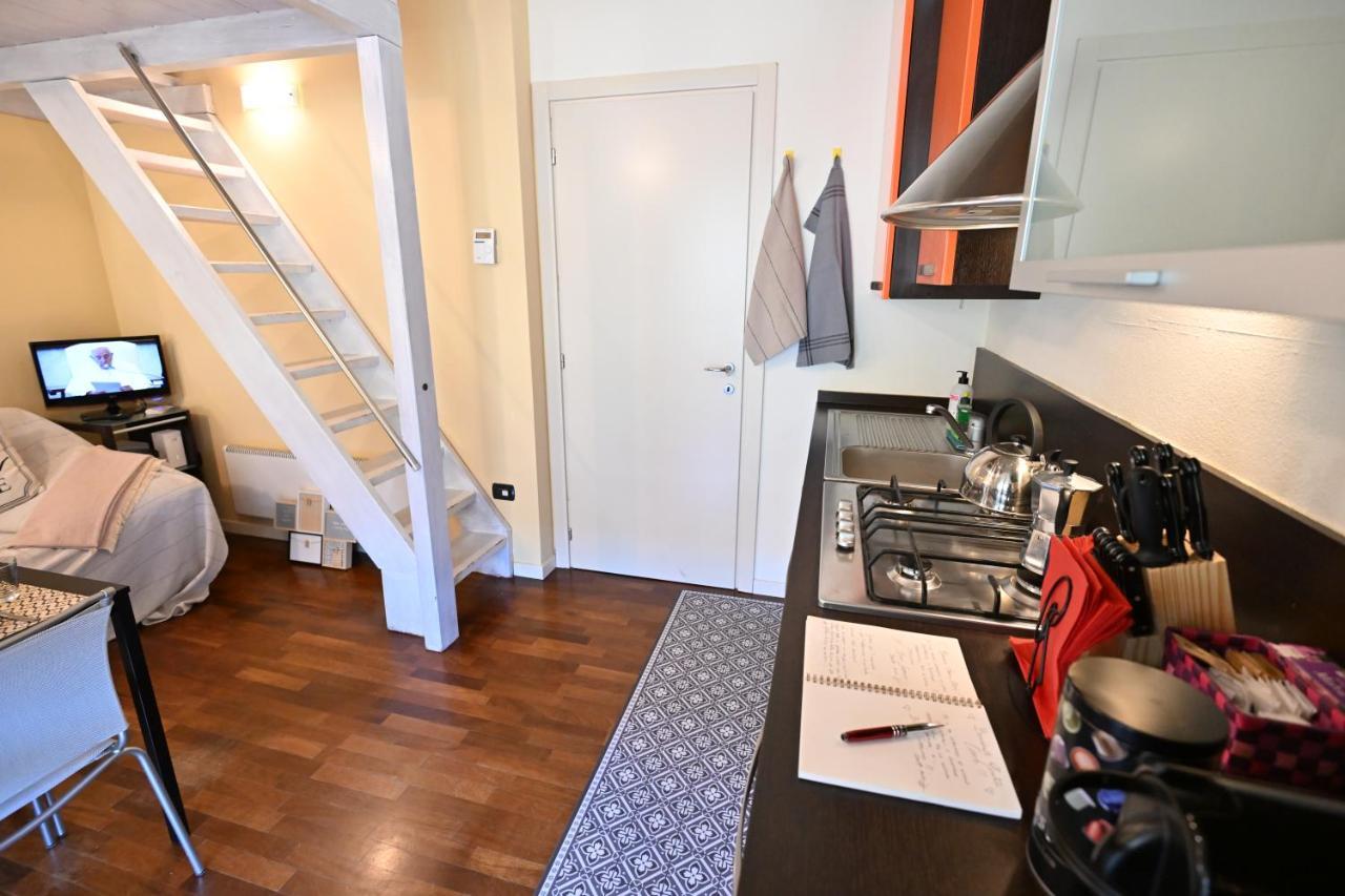 Aura Loving Home Con 4 Posti Letto, Cucina Completa, Terrazzo Ed Un Grande Parco Verde Serravalle d'Asti Exterior foto