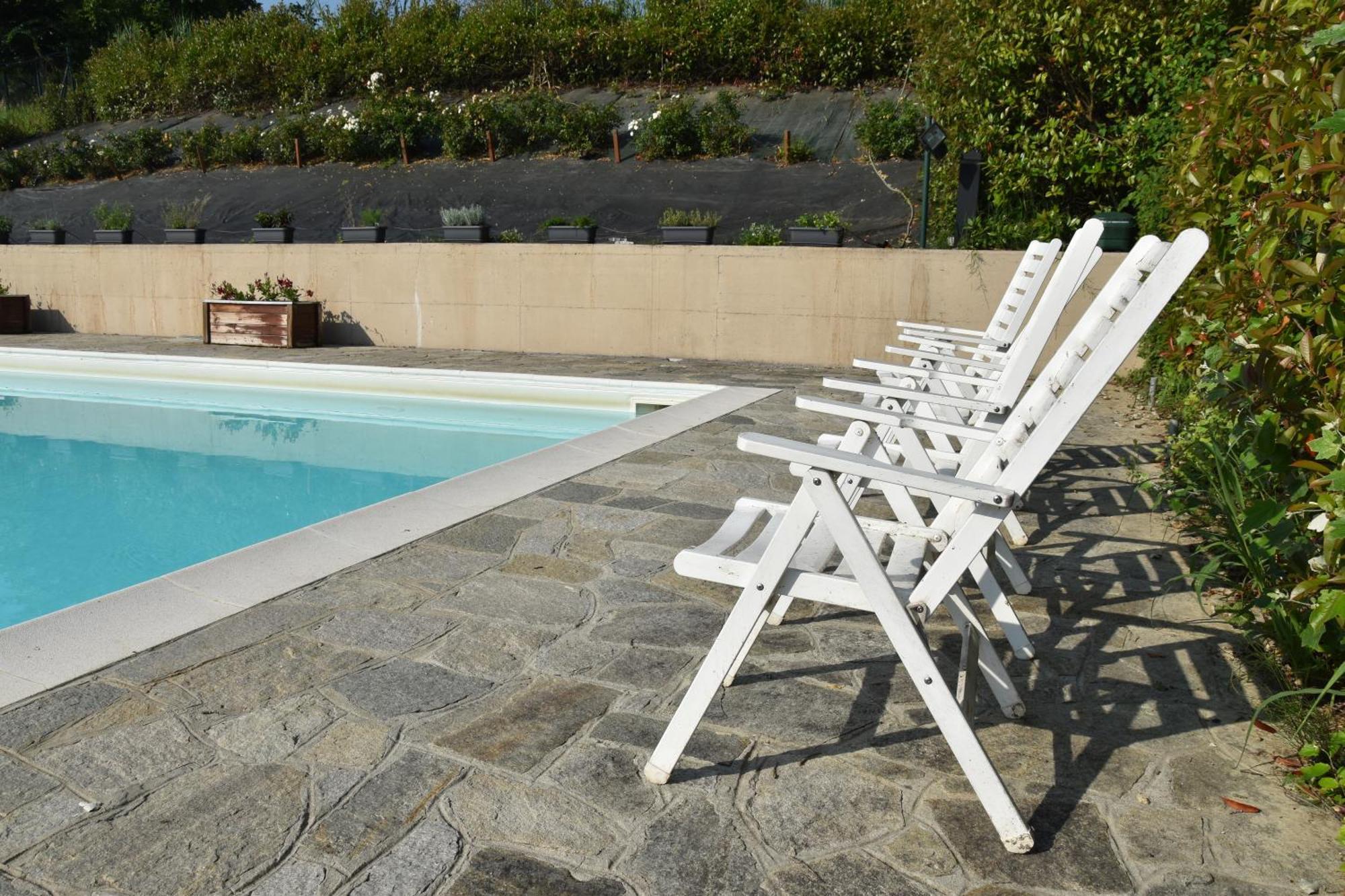 Aura Loving Home Con 4 Posti Letto, Cucina Completa, Terrazzo Ed Un Grande Parco Verde Serravalle d'Asti Exterior foto